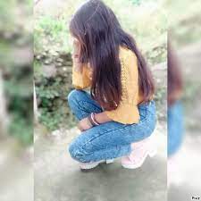 Zoomw Video Blurred Edges Cool Girl Pictures Photo Ideas Girl Girl Hiding Face