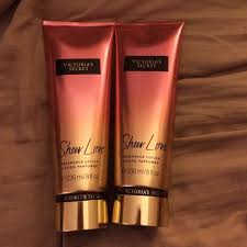 One Left Victoria S Secret Sheer Love Lotion Victoria Secret Lotion Victoria