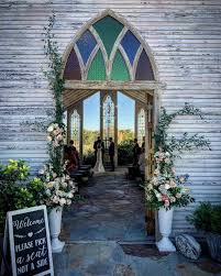 Gruene Estate New Braunfels And Other Beautiful San Antonio Wedding Venues Detailed Info Prices Pho In 2020 San Antonio Wedding Venues Gruene Estate Wedding Venues