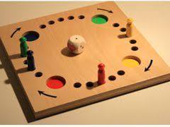 Alle Wuerfeln Mit Ist Eine Fur Demenzkranke Adaptierte Variante Von Mensch Argere Dich Nicht Demenz Spiele Fur Senioren Spiele