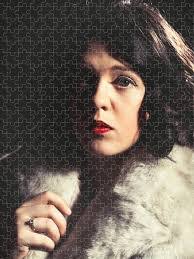 Amanda Elwell's Instagram, Twitter & Facebook