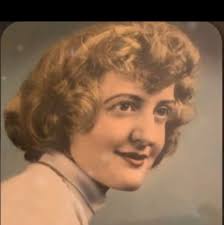 Are there any photos of the OVI colors/float from the parade?