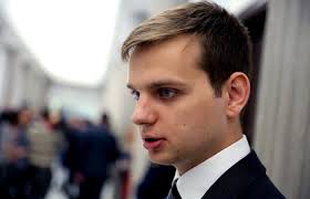 Z własnego komitetu partia wystawiła jednego kandydata na senatora (w okręgu nr 92, w wielkopolsce), który zdobył 6190 (4,33%) głosów, zajmując ostatnie, 5. Posel Kukiz 15 Szczerze Nie Przejmujmy Sie Konstytucja Sedziowie Tk Do Berezy Kartuskiej