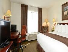 Clubhouse inn west yellowstone offers its guests an indoor pool and a spa tub. Clubhouse Inn West Yellowstone National Park