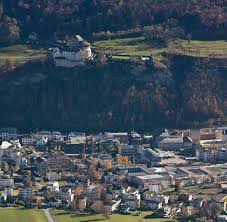 Hohes haus liechtenstein from mapcarta, the open map. Furstentum Liechtenstein Zwergstaat Am Ende Aller Geldstrome Welt