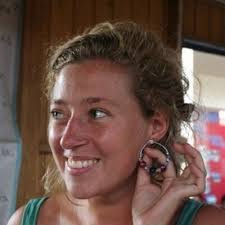 Beth Clancy's Instagram, Twitter & Facebook