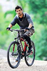 Pin Von Jana Hochbach Auf Stars On The Bike Fahrrad Fahrrad Stil Fitness