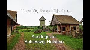 Lübecks altstadt ist vom wasser umgeben, holstentor, rathaus, marienkirche, heilige geist spital, bürgerhäuser in. Turmhugelburg Lutjenburg Schleswig Holstein Sehenswurdigkeiten Ausflugsziele Youtube