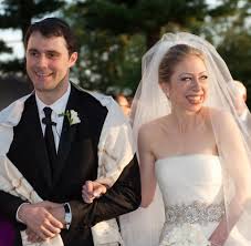 Als gevolg van deze rel werd shuster met verlof gestuurd. Luxus Hochzeit Chelsea Clinton Ist Unter Der Haube Welt