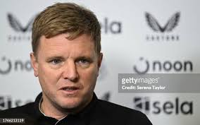 24 Photos & High Res Pictures