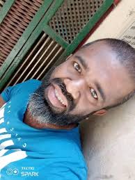 Hi ya'll I present my first Alesis drum kit.