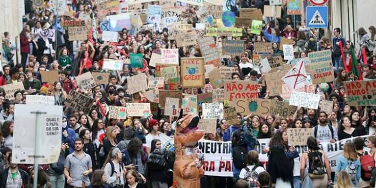Portekiz'de üniversite öğrencilerinden harç artışına tepki: 21 Ekim'de Lisboa'da gösteri düzenlenecek