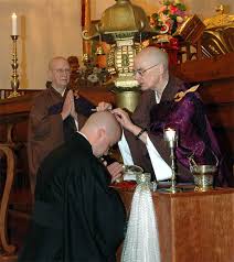 Whether you're an aspiring the scapular looks like a table runner with a hole for the head, creating a cape and apron in one. Becoming A Monk Shasta Abbey Buddhist Monastery