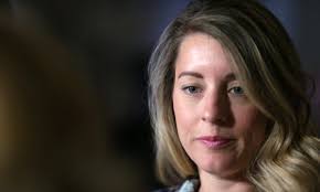 Heritage Minister Joly borrows PMO adviser Dea to serve as her interim  chief of staff