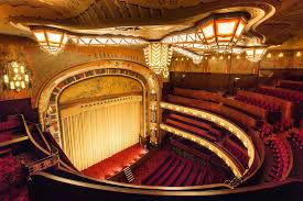 Het is een van de 30 bioscopen in nederland van pathé. The Tuschinski Movie Theater In Amsterdam Bas Uterwijk Photography Theatre Interior Movie Theater Amsterdam School