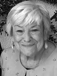 Bobbie Holman's Instagram, Twitter & Facebook