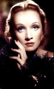 Thất bại duy nhất trong tình yêu của "ngôi sao vạn người mê" Marlene  Dietrich