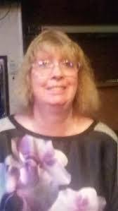 Tammy Robey's Instagram, Twitter & Facebook