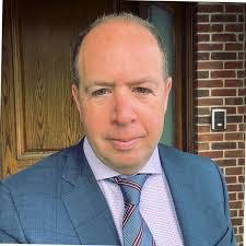 Anna Capozzi's Instagram, Twitter & Facebook