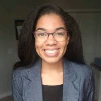 Jasmine Holt's Instagram, Twitter & Facebook