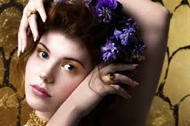 Robyn Wilson's Instagram, Twitter & Facebook