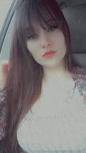 Looking for a good hairstylist to cut bangs