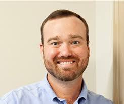 Earl Villa's Instagram, Twitter & Facebook