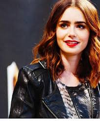 Лили коллинз / lily collins. Trendy Hair Style I Need This Coper Red Hair The Color Is Amazing So Is Lily Collins Youfashion Net Leading Fashion Lifestyle Magazine