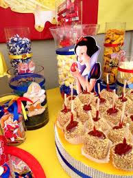 Birthday Table Decoration Ideas For Husband Snow White Birthday Party Ideas Photo 2 Of 6 Snow White Birthday Party Snow White Birthday Snow White Party