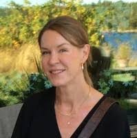 Sarah Engwall's Instagram, Twitter & Facebook