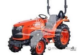 Kubota MX5200HSTRC Tractor