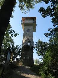 Alexandrova rozhledna je kamenná stavba, která se tyčí nad adamovským údolím v okrese blansko. Vylet Z Adamova Na Rozhlednu Alexandrovka A Zpet Jizni Morava