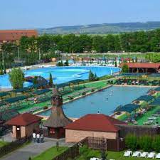 Complexul apollo wellness club, situat in statiunea baile sarate sangeorgiu de mures, la o distanta de 3 km de municipiul tirgu oferte, preturi si locuri disponibile la complex apollo wellness club, sangeorgiu de mures. Hotel Apollo Sangeorgiu De Mures