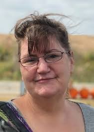 Dianna Becker's Instagram, Twitter & Facebook