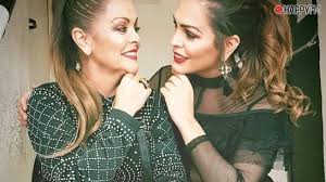 Instagram Amor Romeira Anuncia Destrozada Que La Vida De Su Madre Corre Peligro