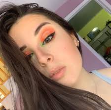 Lana Stern's Instagram, Twitter & Facebook