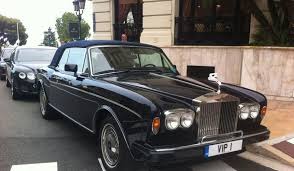 Roman Abramovich Brought This Exclusive Number Plate Vip 1 For His Beloved Blue Rolls Royce Corniche Iv Convert Private Number Plates Number Plate Petrolhead