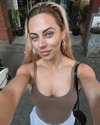 Alannah Fuller's Instagram, Twitter & Facebook