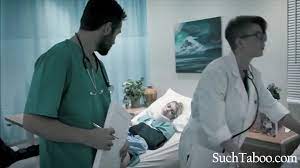 Horny Doctor Takes Advantage Of Teen Patient's Trust - XNXX.COM