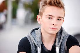 Christopher Bones's Instagram, Twitter & Facebook