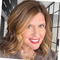 Amy Cullison's Instagram, Twitter & Facebook