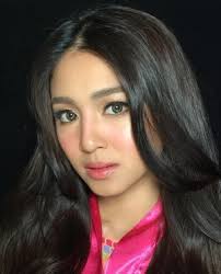 See her full biography with personal life (affair, boyfriend , lesbian), married info. Nadine Lustre Nadine Alexis Paguia Lustre Mydramalist Es