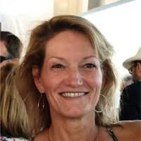 100+ "Stouse" profiles