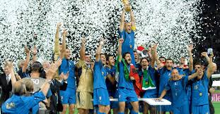 Просмотров 1,2 млн14 лет назад. 10 Anni Fa A Berlino La Finale Tra Italia Francia Gli Azzurri Di Lippi Campioni Del Mondo
