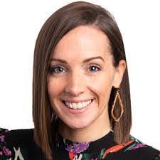 Stacey Ison's Instagram, Twitter & Facebook