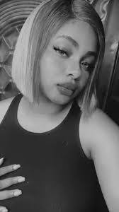 Mandy Cherry's Instagram, Twitter & Facebook