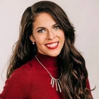 Shannon Egan's Instagram, Twitter & Facebook