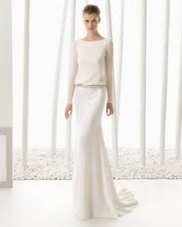 Semplicissimo abito da sposa con scollo a barca morbido con ricami floreali ricamati a perline.ideal. prezzo: Abiti Da Sposa Semplici Niente Fronzoli Please