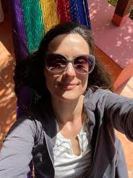 Angela Redden's Instagram, Twitter & Facebook