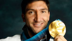 Injury knocks Olympic champ Evan Lysacek out of Sochi
